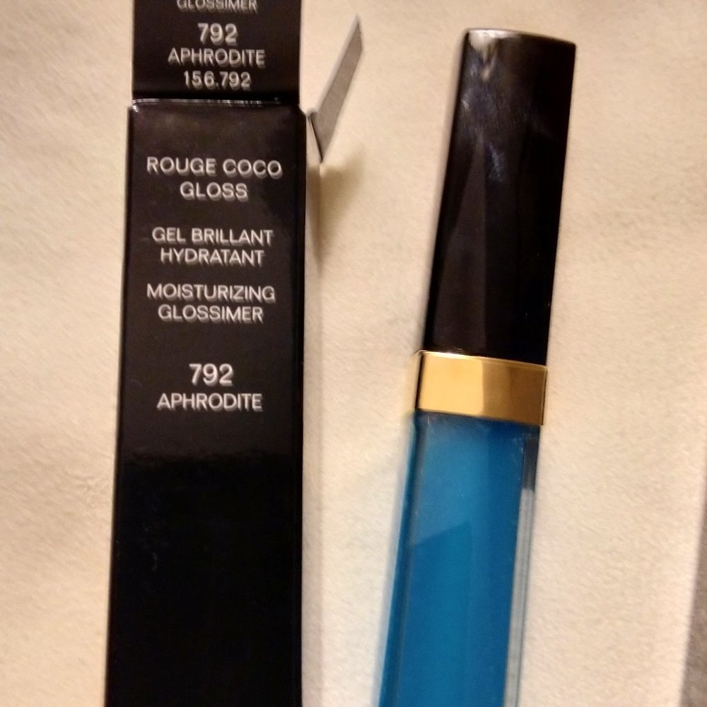 ✨Rare✨ Chanel Lipgloss: 792 Aphrodite ✨NIB✨